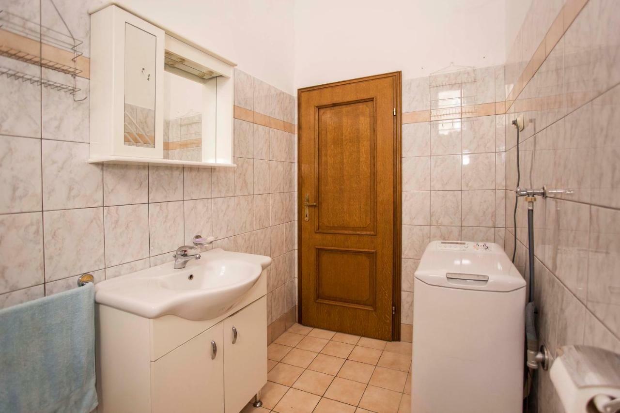 PUY Emanuel Apartman מראה חיצוני תמונה