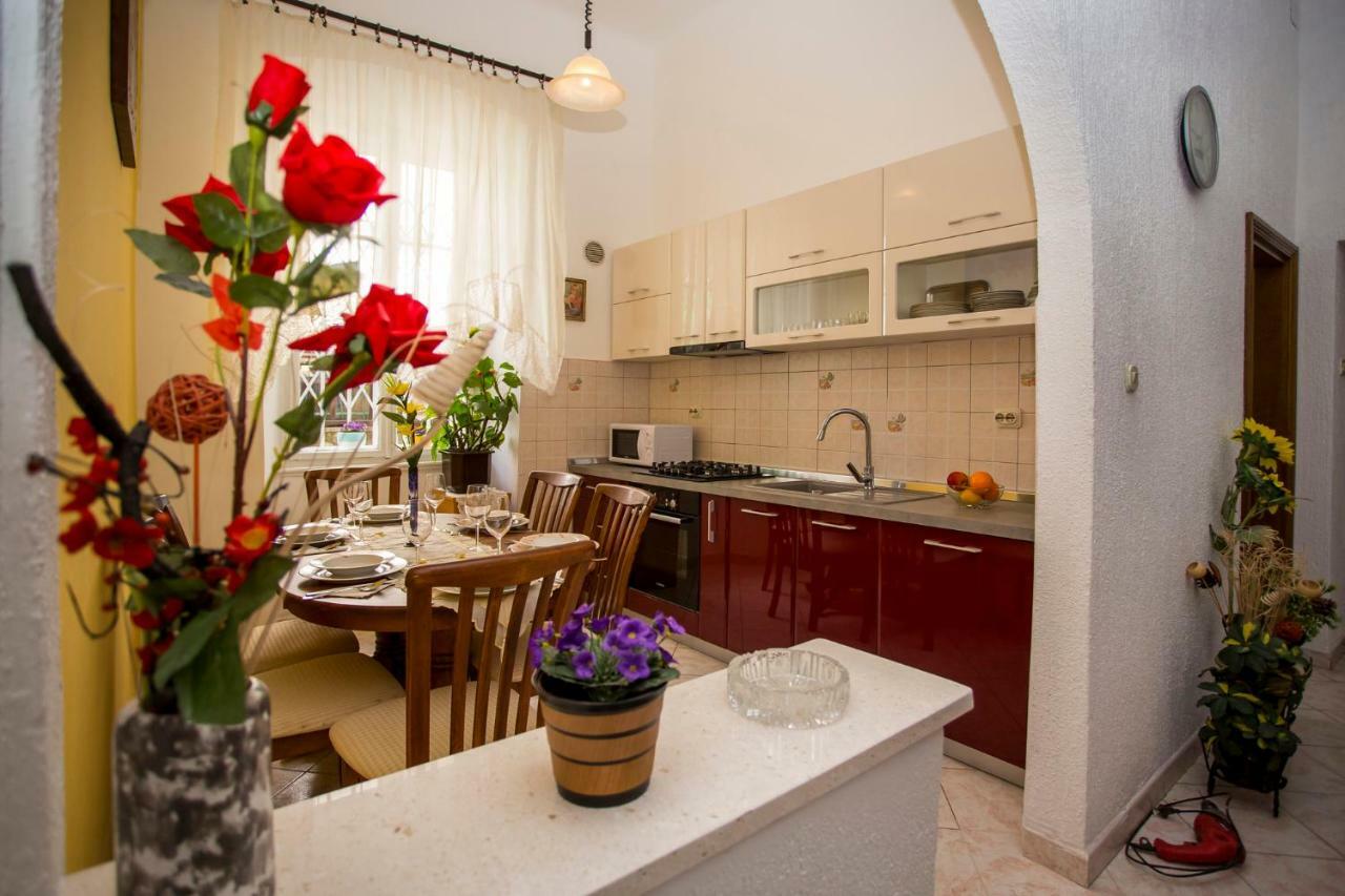 PUY Emanuel Apartman מראה חיצוני תמונה