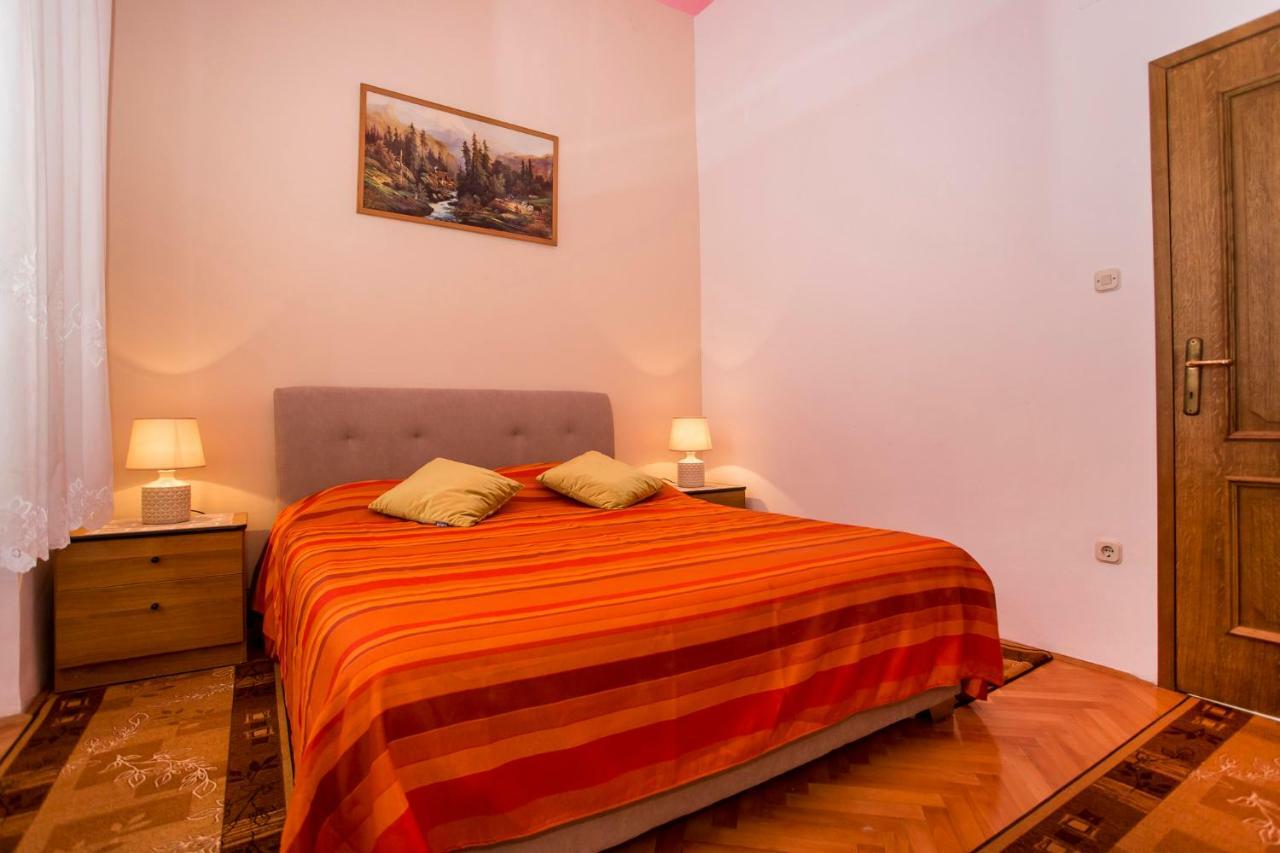 PUY Emanuel Apartman מראה חיצוני תמונה