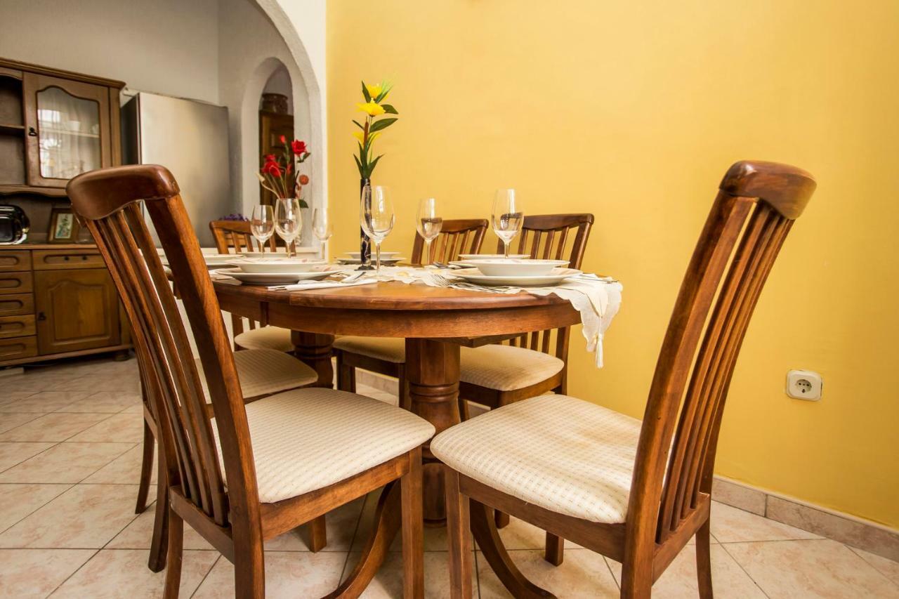 PUY Emanuel Apartman מראה חיצוני תמונה